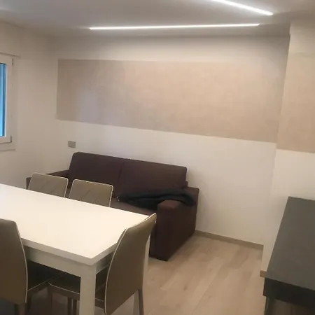 펜션 Viale Trieste 키오자